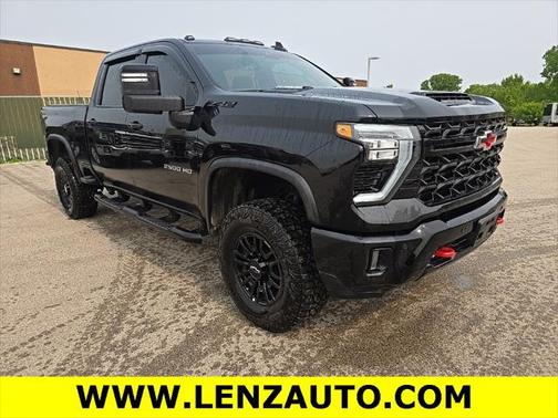 2025 Chevrolet Silverado 2500 4WD Crew Cab Standard Bed ZR2