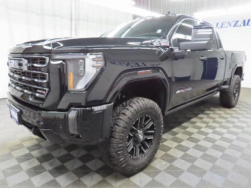 2024 GMC Sierra 2500 AT4