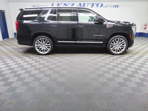 Onyx Black 2025 GMC Yukon Denali