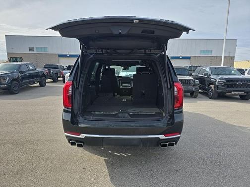 Onyx Black 2025 GMC Yukon Denali