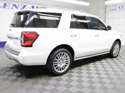 2024 Ford Expedition Platinum