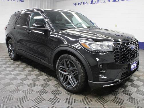 Agate Black Metallic 2025 Ford Explorer ST