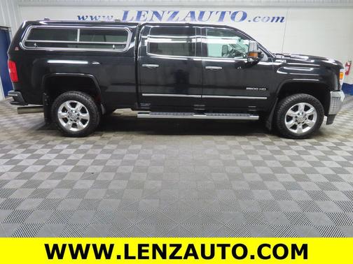 Onyx Black 2019 GMC Sierra 2500 SLT
