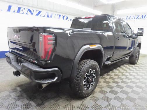 2025 GMC Sierra 2500 AT4X