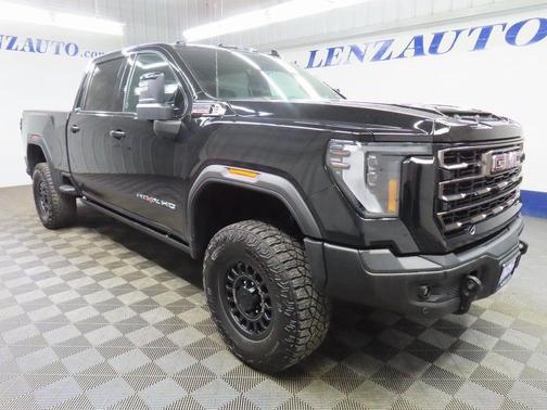 2025 GMC Sierra 2500 AT4X