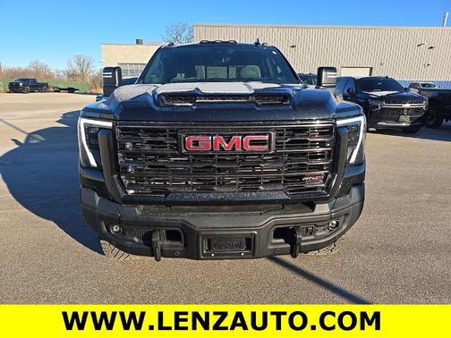 2025 GMC Sierra 2500 AT4