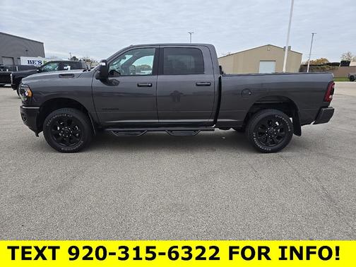 2024 RAM 2500 Big Horn Crew Cab 4x4 6'4' Box