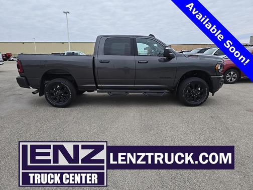 2024 RAM 2500 Big Horn Crew Cab 4x4 6'4' Box