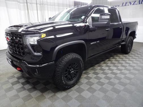 2024 Chevrolet Silverado 2500 4WD Crew Cab Standard Bed ZR2