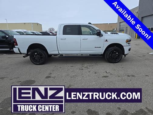 2024 RAM 2500 Laramie Crew Cab 4x4 6'4' Box
