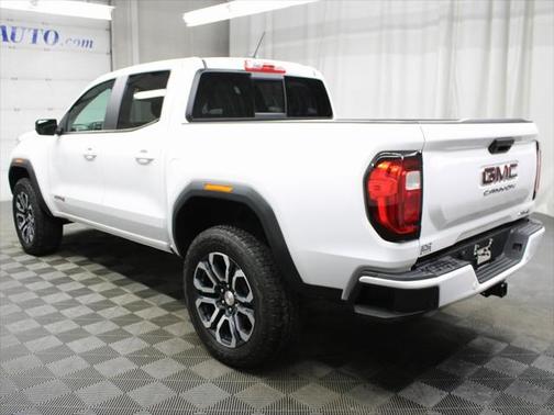 2023 GMC Canyon Base