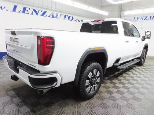 2025 GMC Sierra 2500 Denali