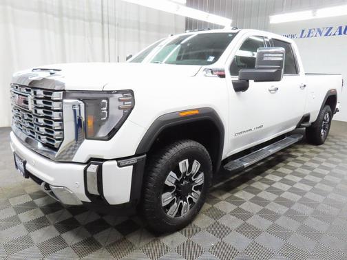 2025 GMC Sierra 2500 Denali