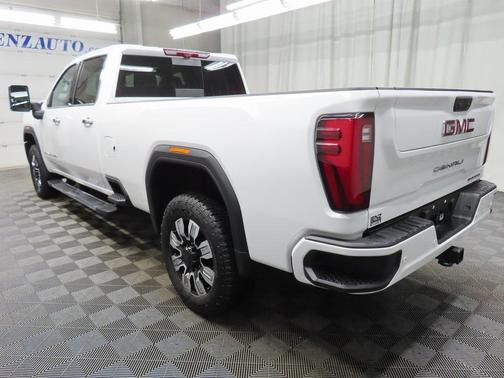 2025 GMC Sierra 2500 Denali
