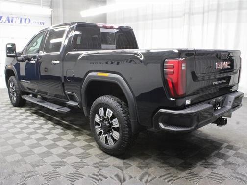 2024 GMC Sierra 2500 Denali
