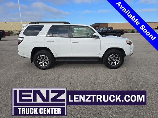 2024 Toyota 4Runner TRD Off Road