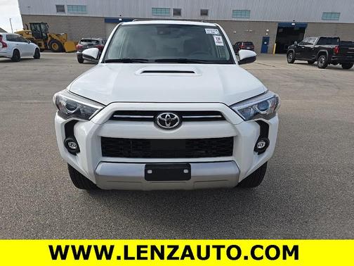 2024 Toyota 4Runner TRD Off Road