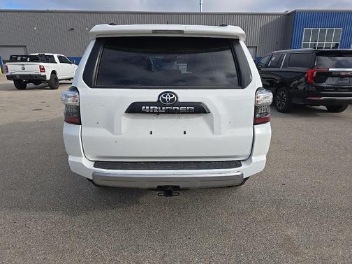 2024 Toyota 4Runner TRD Off Road