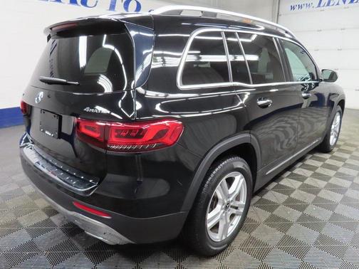 2022 Mercedes-Benz GLB 250 4MATIC