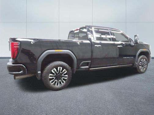 Onyx Black 2025 GMC Sierra 2500 Denali Ultimate