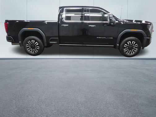 Onyx Black 2025 GMC Sierra 2500 Denali Ultimate