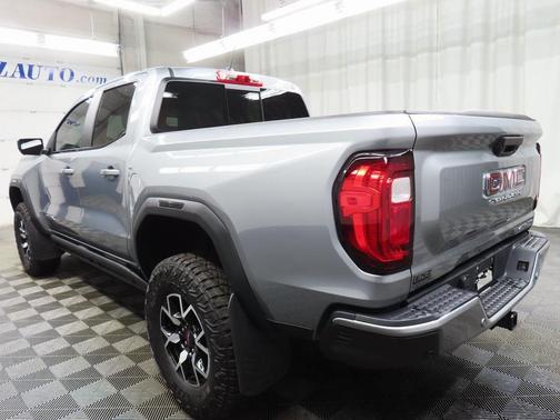 2025 GMC Canyon AT4X