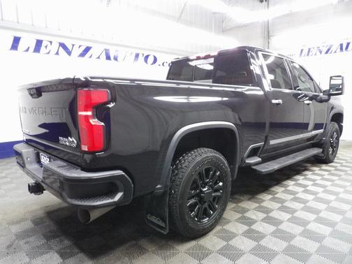 2024 Chevrolet Silverado 2500 High Country