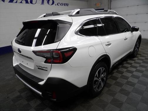 2022 Subaru Outback Touring XT