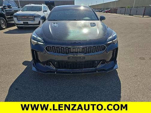 2023 Kia Stinger GT-Line
