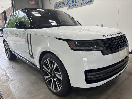 2023 Land Rover Range Rover P530 SE