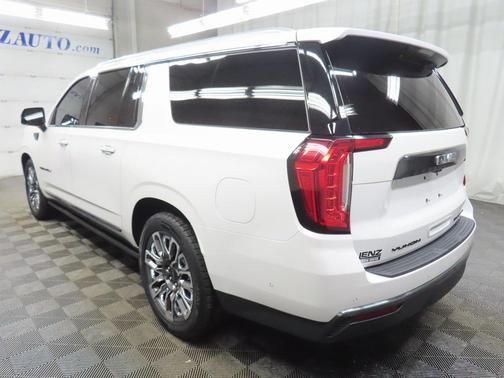 2024 GMC Yukon XL Denali Ultimate