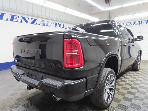 2025 RAM 1500 ST