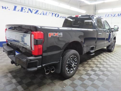Agate Black Metallic 2023 Ford F-250 Platinum