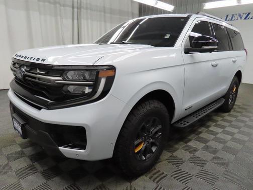 2025 Ford Expedition Tremor