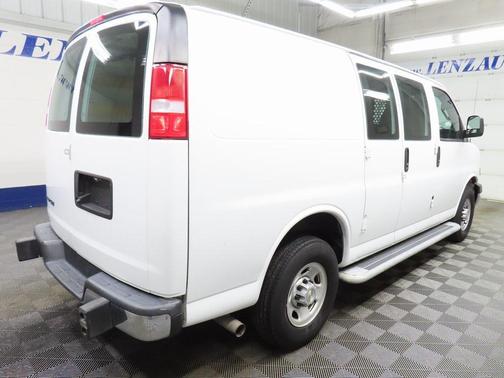 2021 Chevrolet Express 2500 RWD 2500 Regular Wheelbase WT