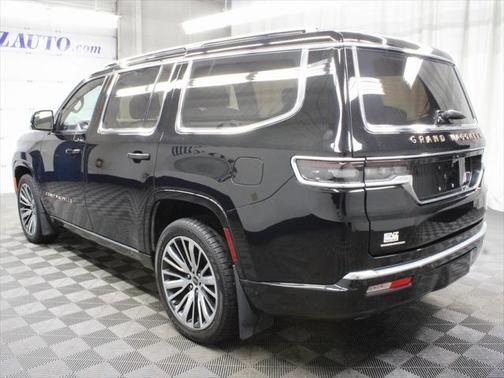 2022 Jeep Grand Wagoneer Series III