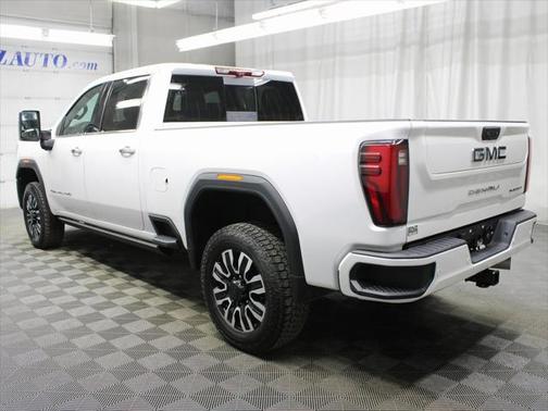 2024 GMC Sierra 3500 Denali