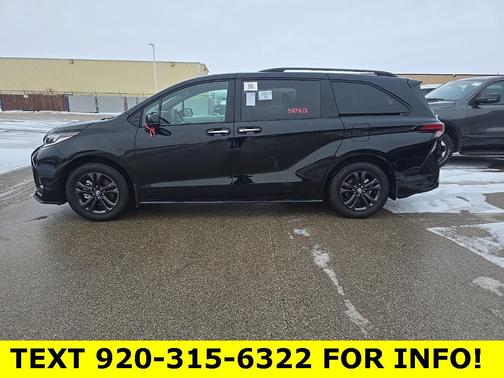 2025 Toyota Sienna XSE 7 Passenger