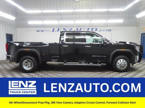 Onyx Black 2024 GMC Sierra 3500 SLT
