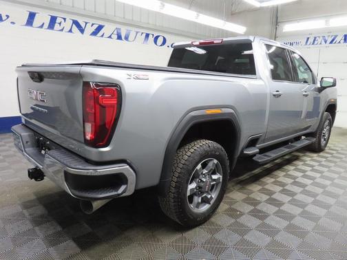 2025 GMC Sierra 2500 SLE
