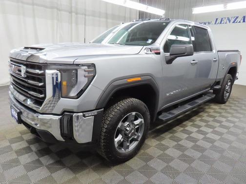 2025 GMC Sierra 2500 SLE