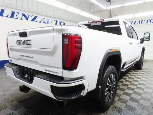 2024 GMC Sierra 2500 Denali Ultimate
