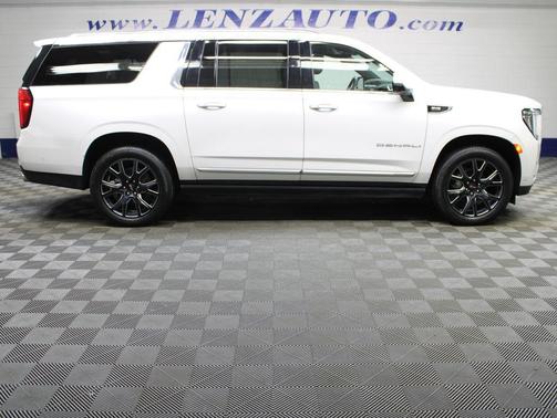 White Frost Tricoat 2024 GMC Yukon XL Denali