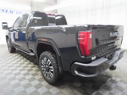 2024 GMC Sierra 2500 Denali Ultimate