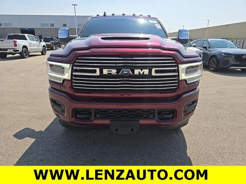2024 RAM 3500 Laramie Crew Cab 4x4 6'4' Box