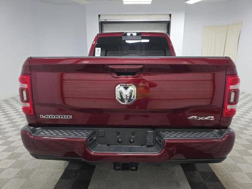 2024 RAM 3500 Laramie Crew Cab 4x4 6'4' Box