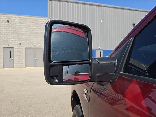 2024 RAM 3500 Laramie Crew Cab 4x4 6'4' Box