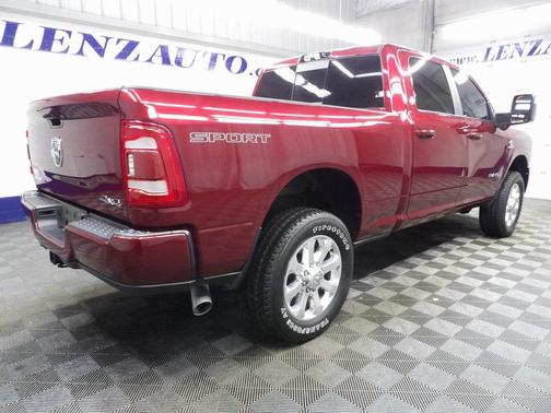 2024 RAM 3500 Laramie Crew Cab 4x4 6'4' Box