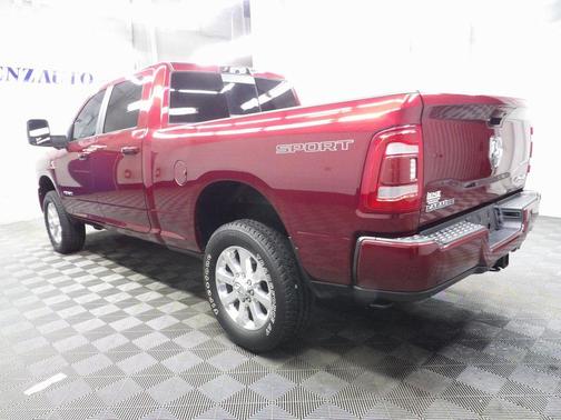 2024 RAM 3500 Laramie Crew Cab 4x4 6'4' Box