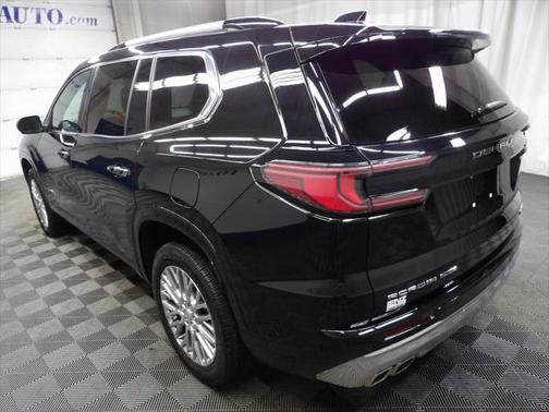 2024 GMC Acadia Denali